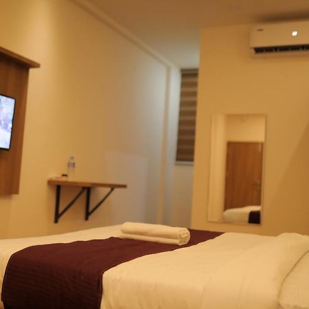 Hydepark Regency Hotel Palakkad Exterior photo
